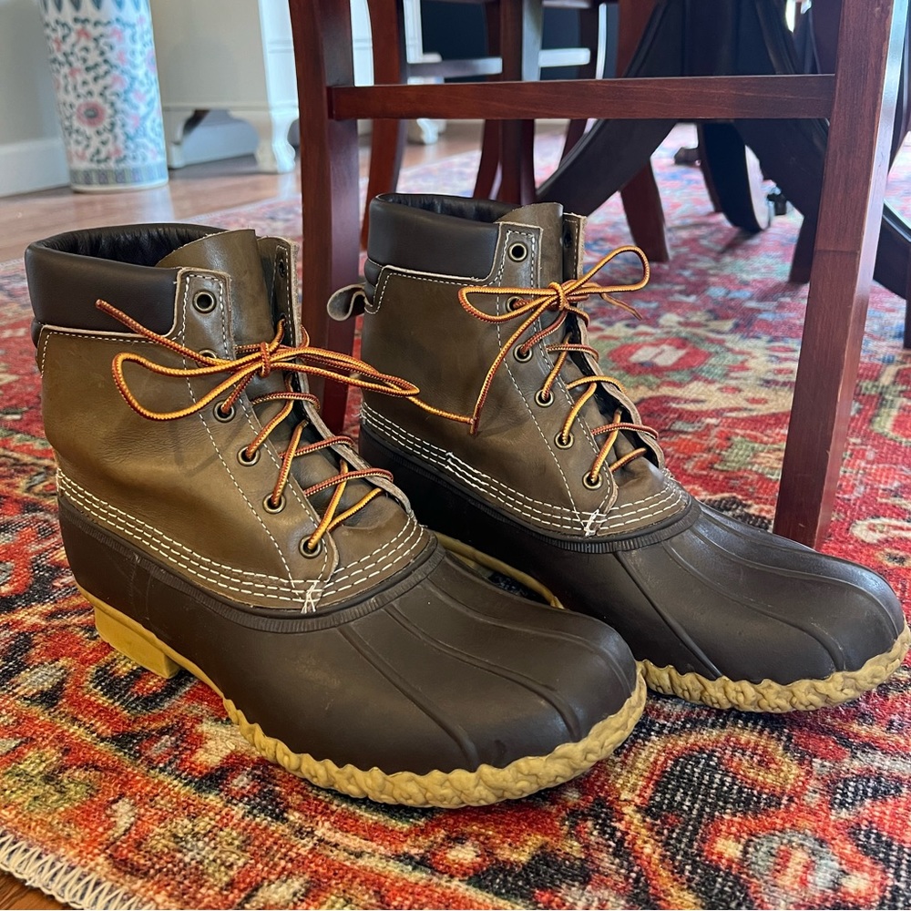 Men’s LL Bean Duck Boots 8” unlined